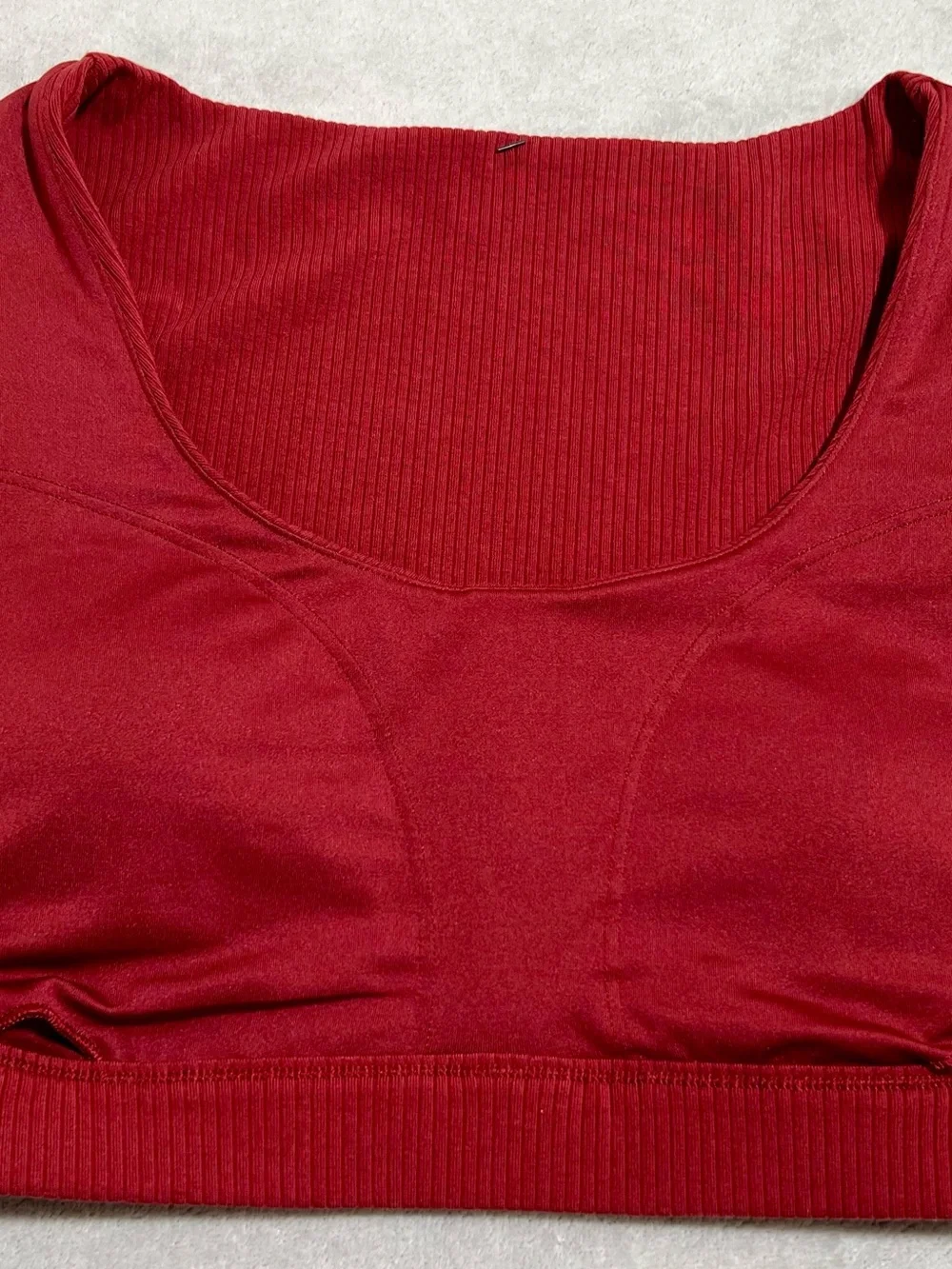NWOT! Alo Blissful Henley Bra Top. Color Cranberry. Size S - Picture 12 of 16